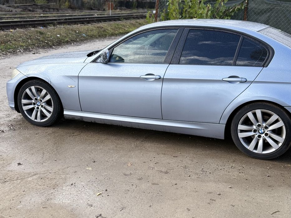 Aripa usa bmw e90 e91