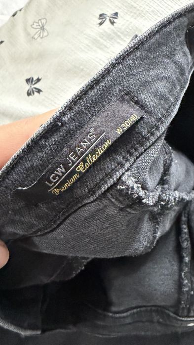 Джинсы брюки срочно продается