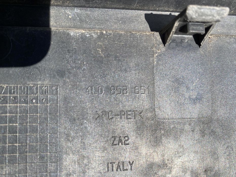 Решетка Ауди Кю7/Audi Q7 grill