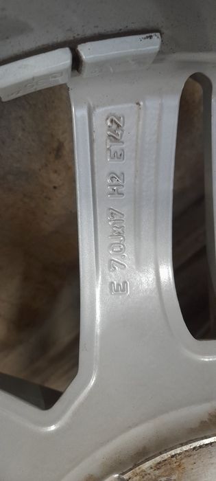 5x12 r17 ET42 за vw