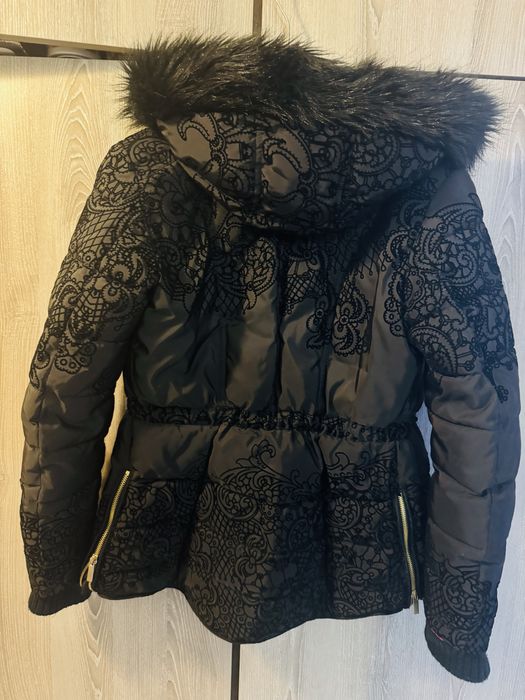Зимно яке Desigual