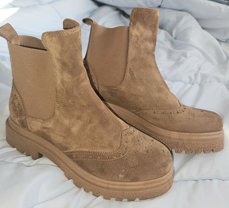 Дамски кожени боти Marc Cain.Нови.39номер.150лв.