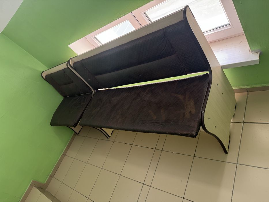 Продам кухонный уголок