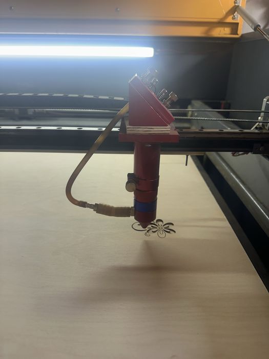 Продам лазерный станок чпу 900х600