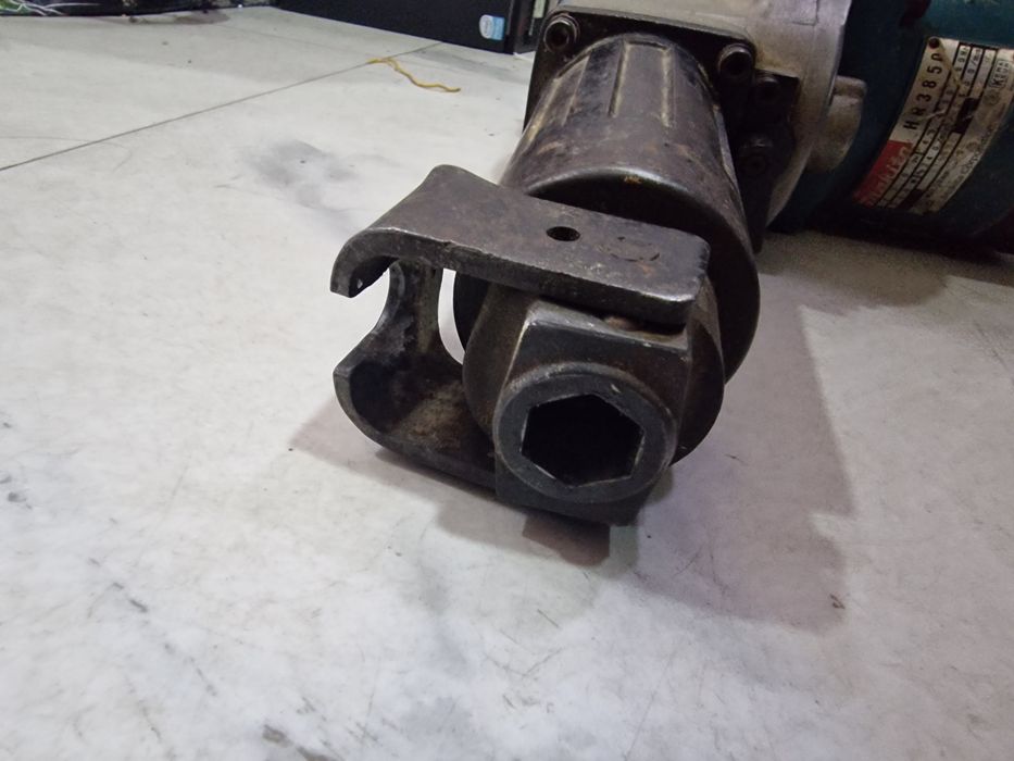 Къртач Makita HR 3850