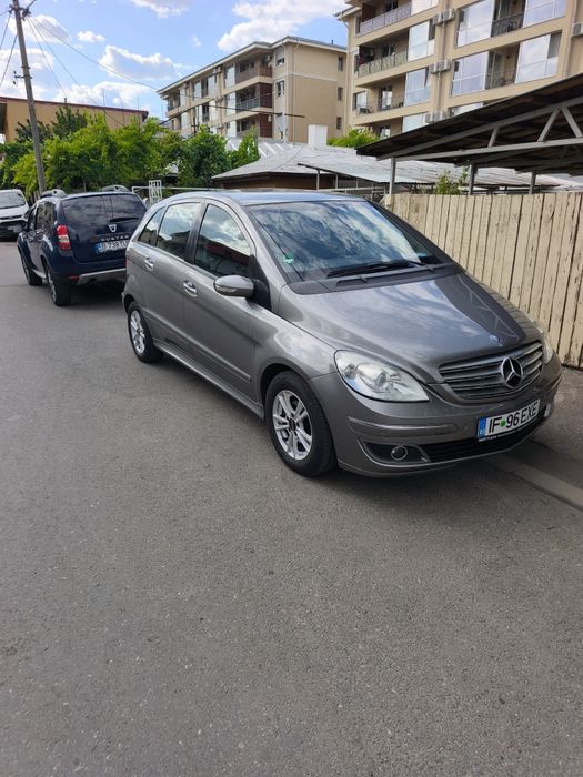 Mercedes B clasa/Automata