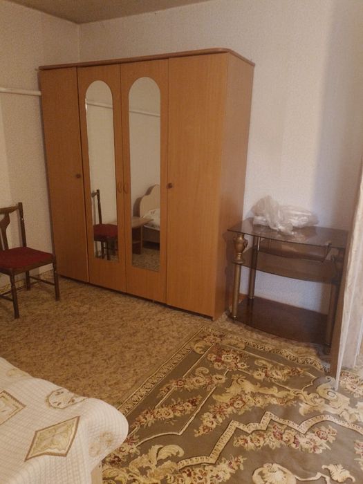 Сдам временку комнату