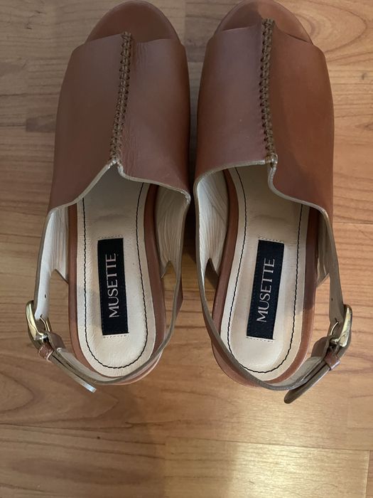 Sandale Musette din piele  mărimea 39