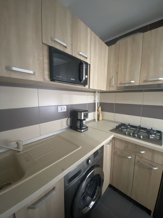 Inchiriez apartament cu o camera Mazepa 1 dotat si utilat complet lux