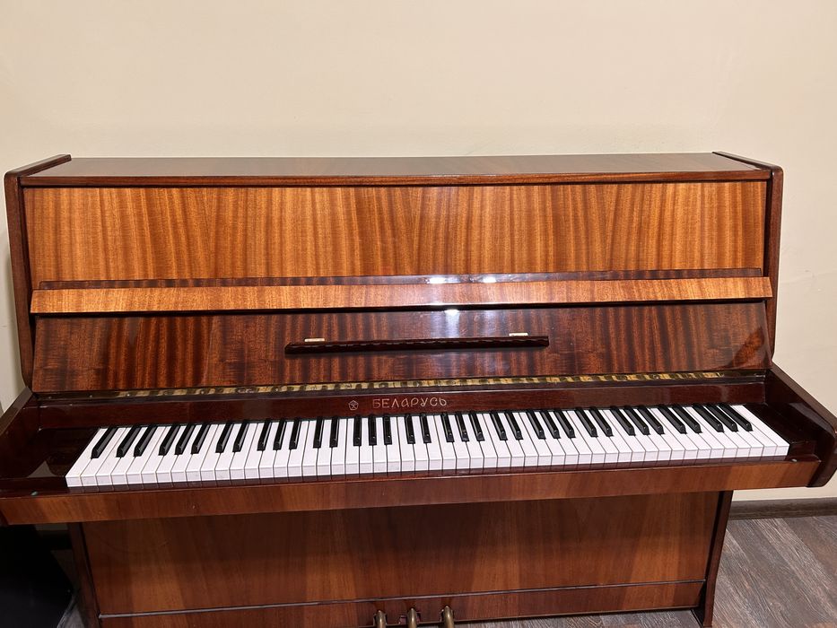 Пиано Беларус С Три Педала