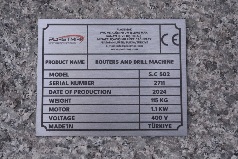 Изработка на метални табели с различен дизайн и пълноцветен УВ печат