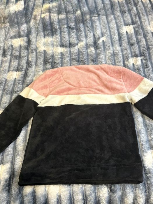 Дамска Пижама Номер L,но отговаря за номер М