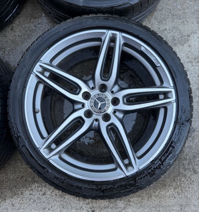 Jante / Roti Mercedes E W213 AMG : 245 40 19 / 275 35 19