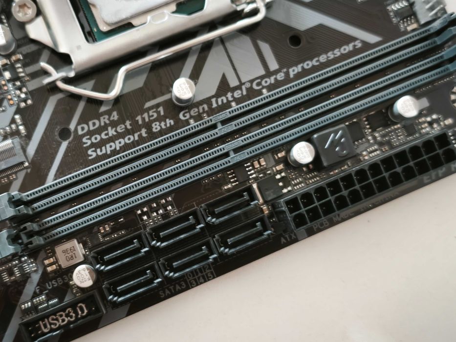 мат-плата + процессор Gigabyte B365M HD3