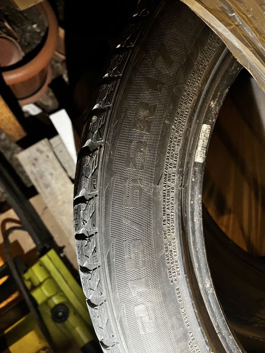 Продам 2 балона на 17