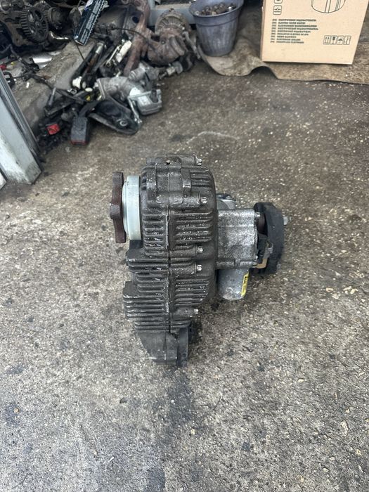 Раздатка с моторче за BMW E91