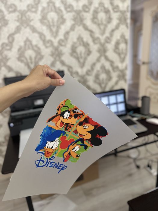 Принтер сатылады. Киімге наклейка шығарады