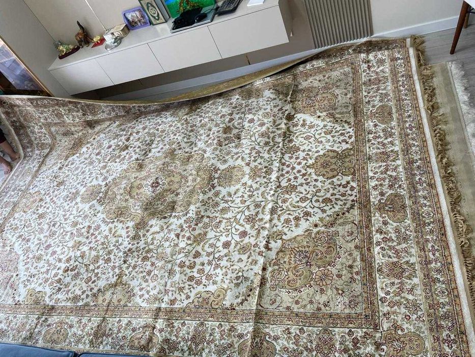 Продается  ковер 3*4 б/у