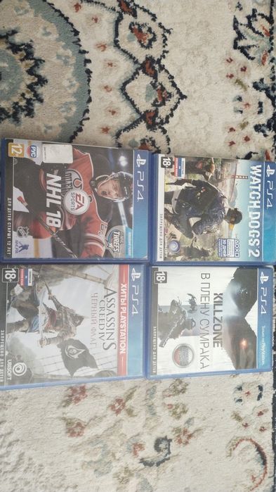 Плестейшн 4 слим