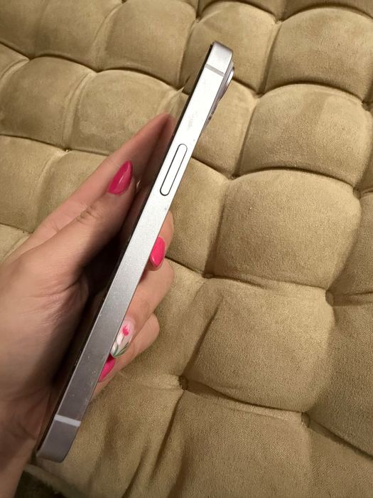 iPhone 14 без забележки