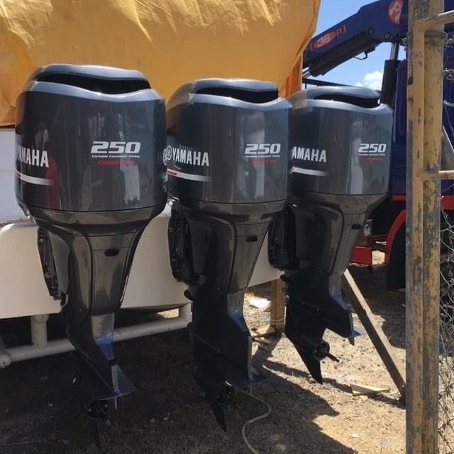 В НАЛИЧИИ мотор Yamaha F250 commercial