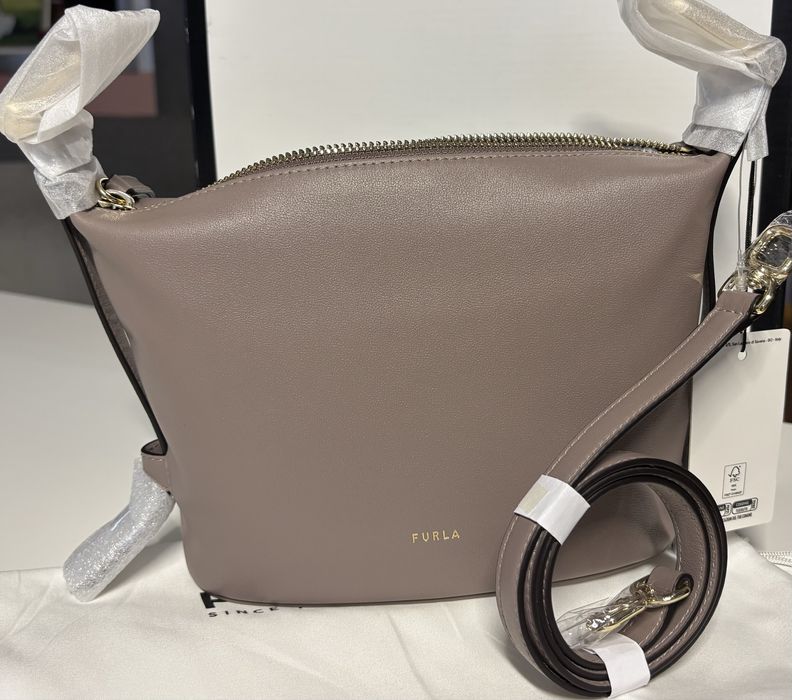 Geanta FURLA model  Nuvola