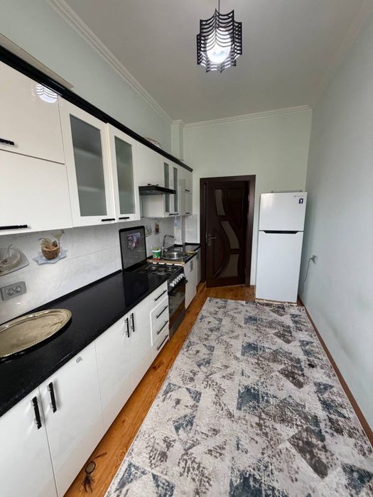 Сдается 2х комнатная квартира на 5этаже 5 микрорайон Лагманный