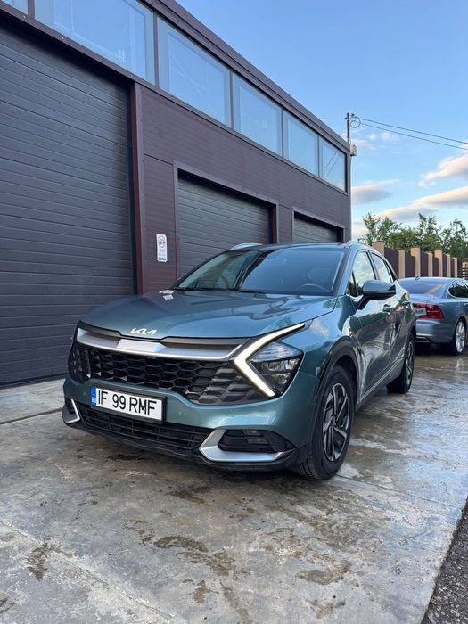 Kia Sportage 1.6 T-GDI Hybrid 180 CP | 2023 | automata | avariat