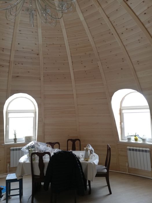 Столяр плотник. Электрик.