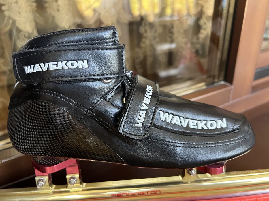 Коньки для шорт трека