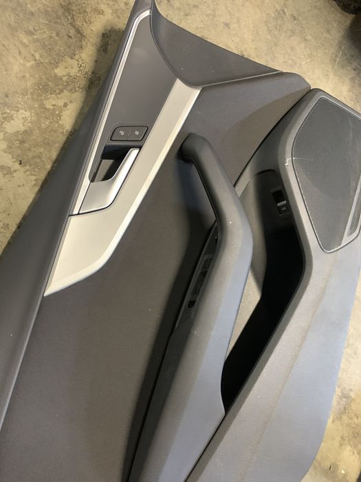 fata usa stanga fata audi a4 b9 - motorina 2023