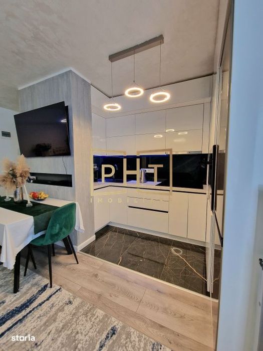 Apartament de vanzare cu 3 camere, 60 mp, zona BMW!