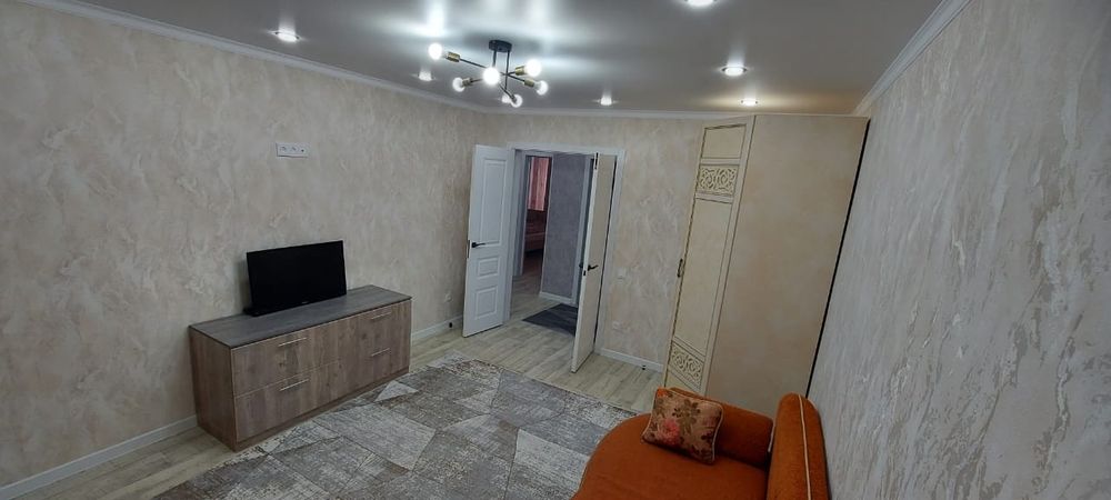 Продам трехкомнатную квартиру