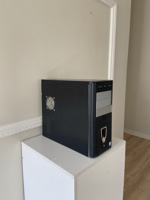 Системный блок Windows XP, б/у