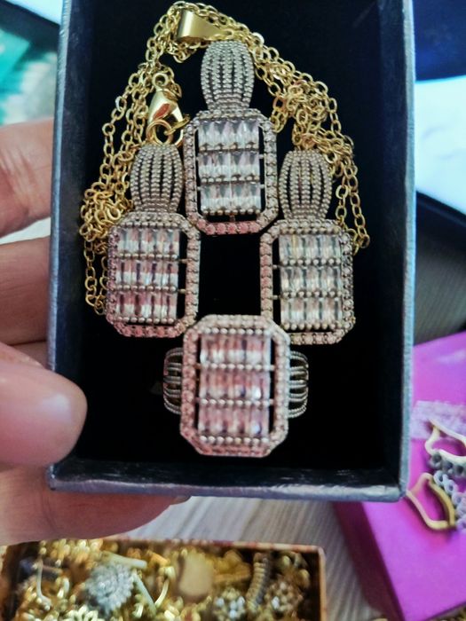 Бижутерия люкс качества