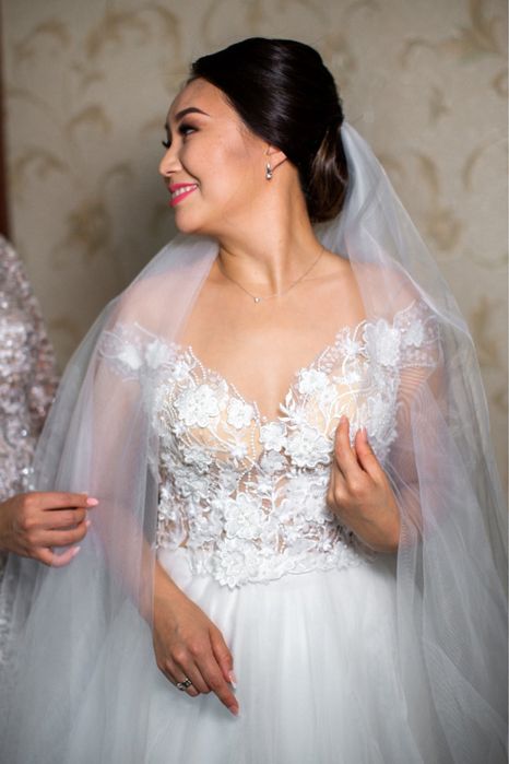 Продам свадебное платье