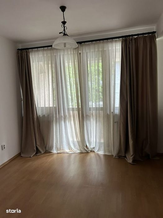 Vilă 300mp - birouri / clinică / grădiniță – Lacul Tei, zonă liniștită