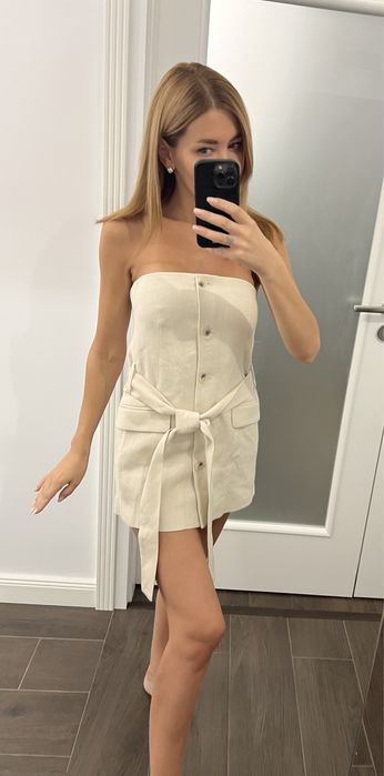 Top-corset Zara, din in,Xs si S,culoare ivoire, nou,eticheta