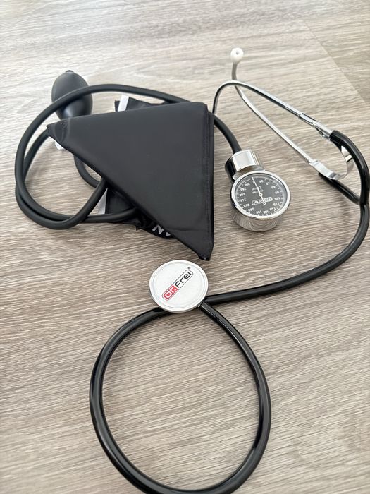 Тонометр новый стетоскоп