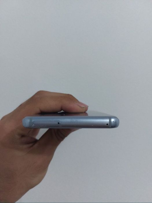 Samsung Galaxy A8