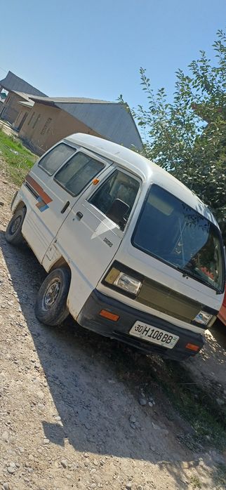 Дамас  сотилади 2001