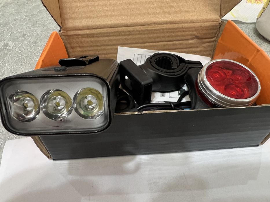 Фар и Стоп За колело Type C зареждане