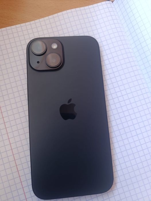 Айфон 15 с гарнтией до конца года 99 акум 200 циклов