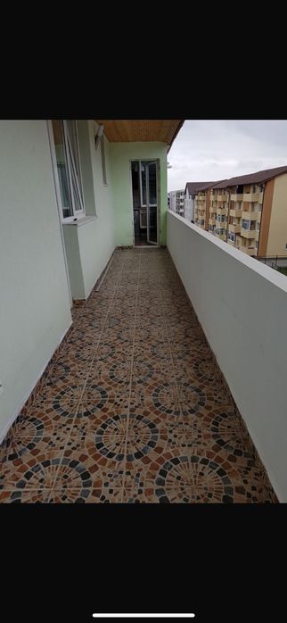 Închiriez apartament