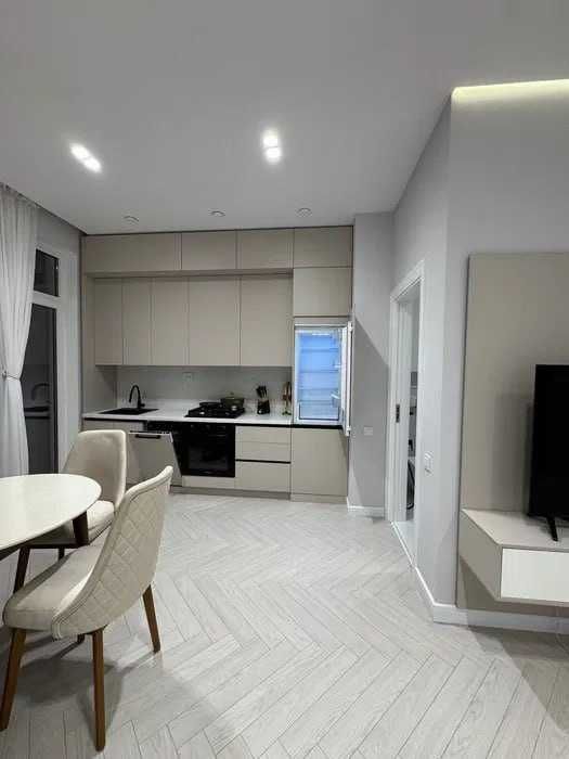 Срочно сдается 2-х комнатная квартира в ЖК NRG Qorasuv 2/5/9