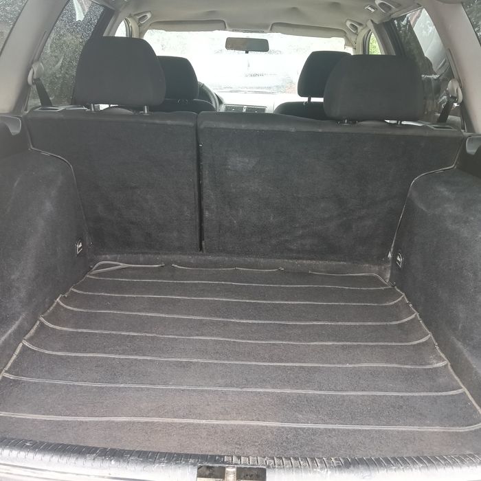 Volkswagen Golf 2002 diesel, 1.186 € — imagine 5