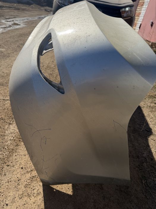 Продам бампер Тойота эстима 2008год оригинал