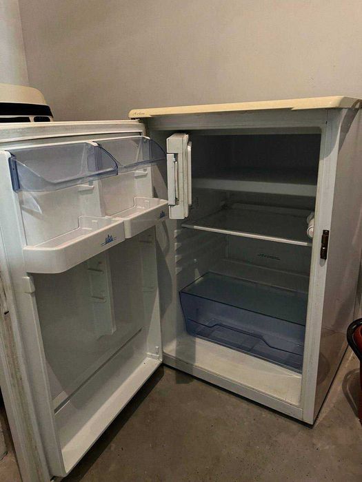 Продавам хладилник BEKO г. Пловдив
