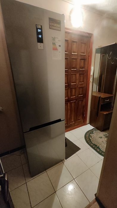 Сдам двух комнатную квартиру