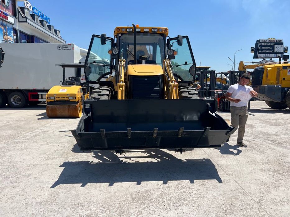 экискавотор и погрузчик СН